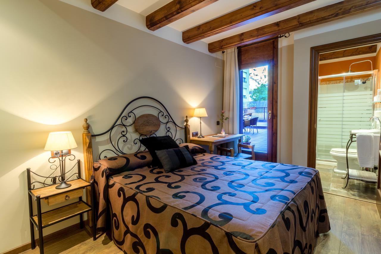 Hotel Flor De Neu El Pont de Suert Eksteriør bilde